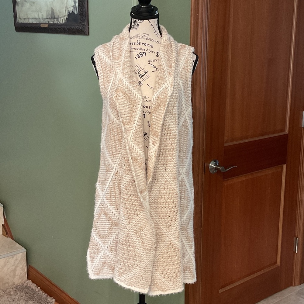 Greige Cozy Cream Knit Vest, Size L